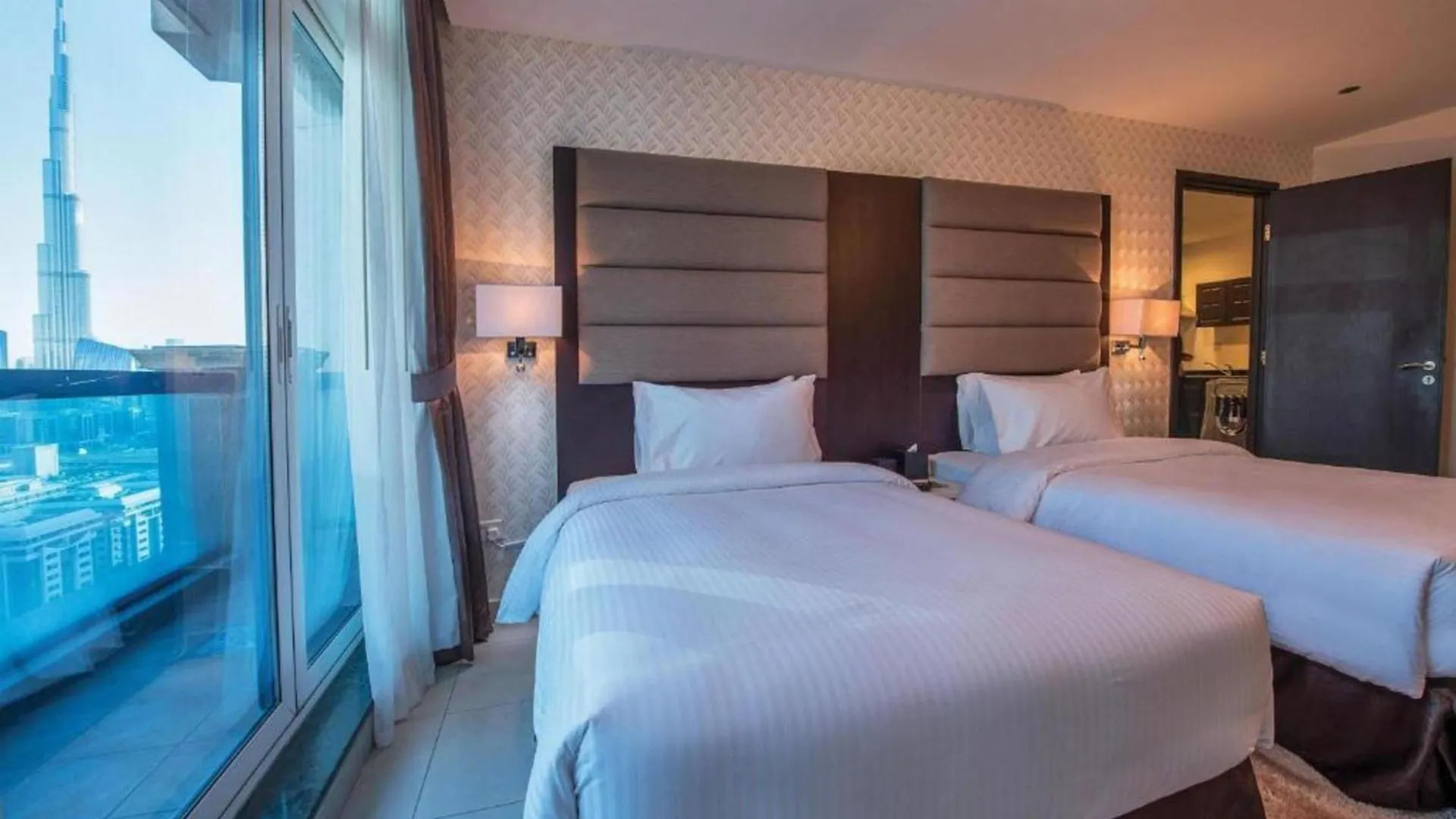 Hotel Belvilla Luxury Retreat Financial Centre Metro Station Difc United Arab Emirates