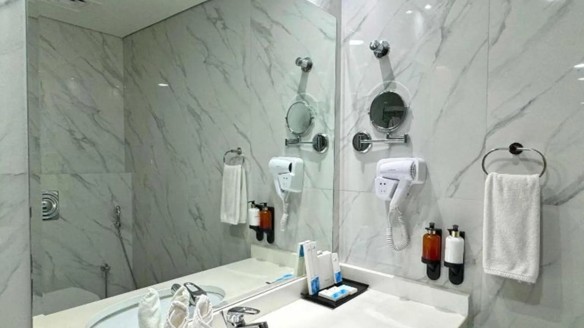 Belvilla Luxury Retreat Financial Centre Metro Station Difc Hotel Dubai